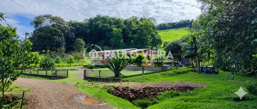 Chácara Completa com 4,8 Hectares e Altíssima Infraestrutura!
