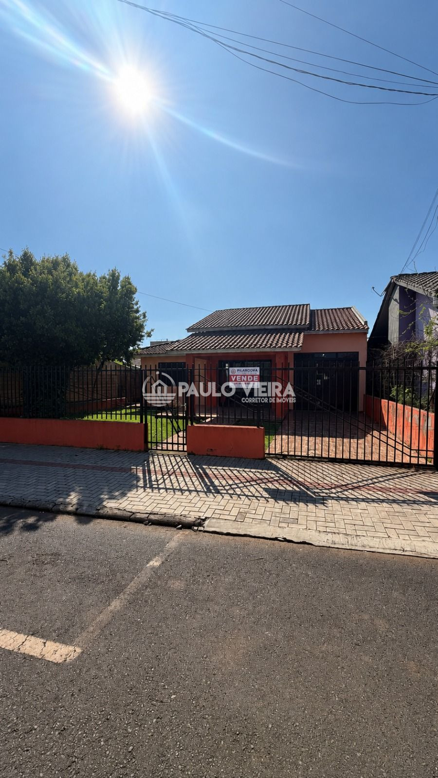 CASA AMPLA TODA CERCADA - SEM MOBILIA
