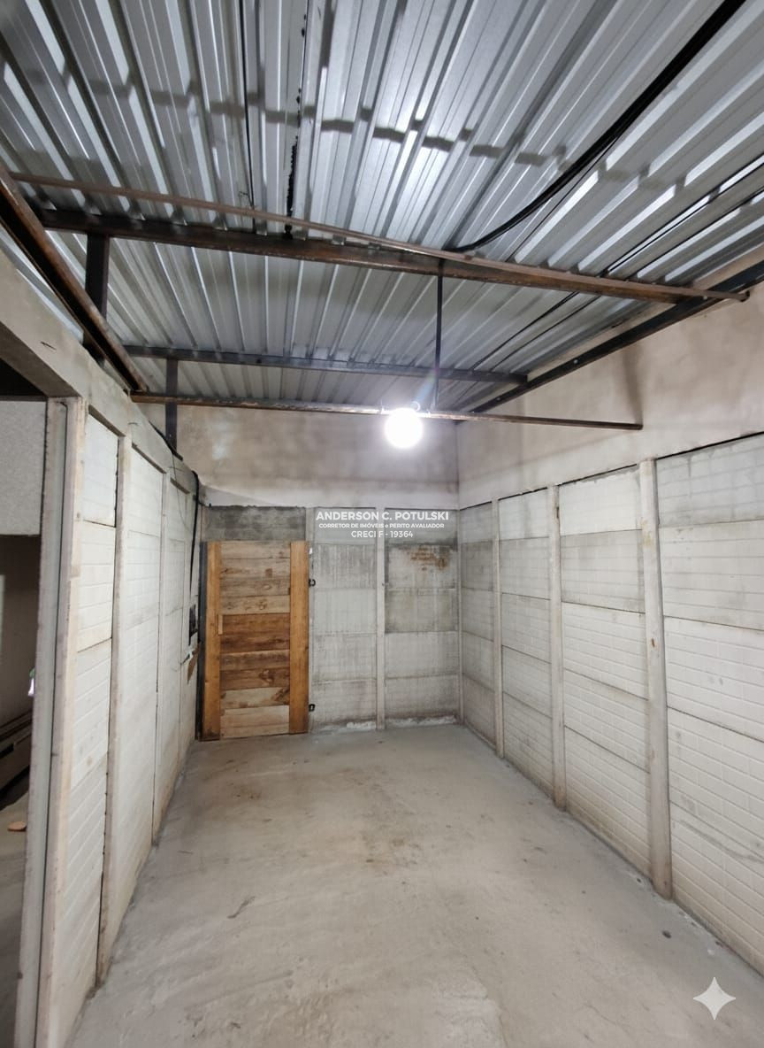 CASA 2 QUARTOS SEM ACABAMENTO