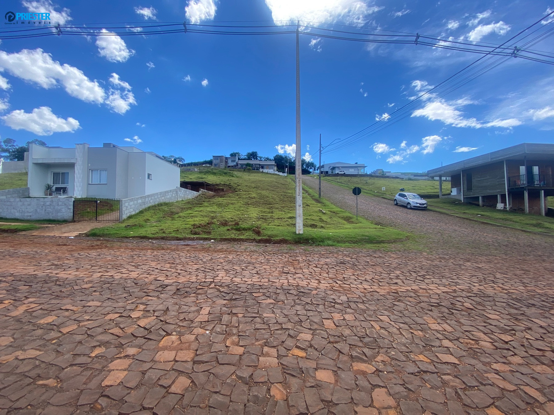 LOTE DE ESQUINA A VENDA LOTEAMENTO VILA MARINI!