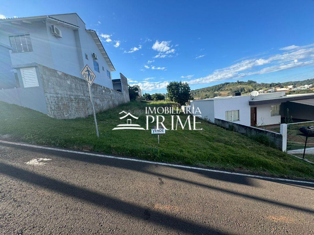 Lote à Venda - Bairro Jardim Floresta 