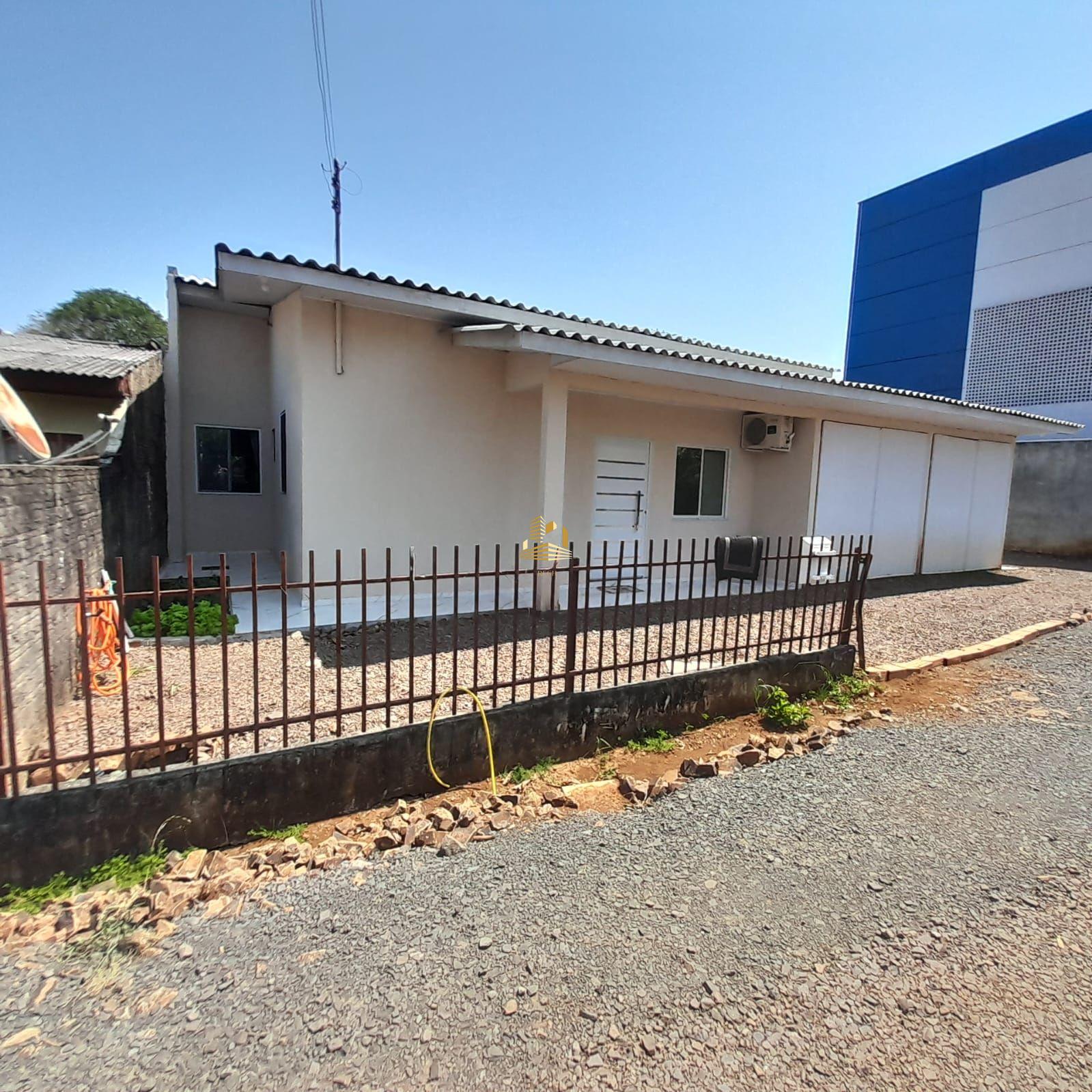LINDA CASA COM 03 SUITES A VENDA