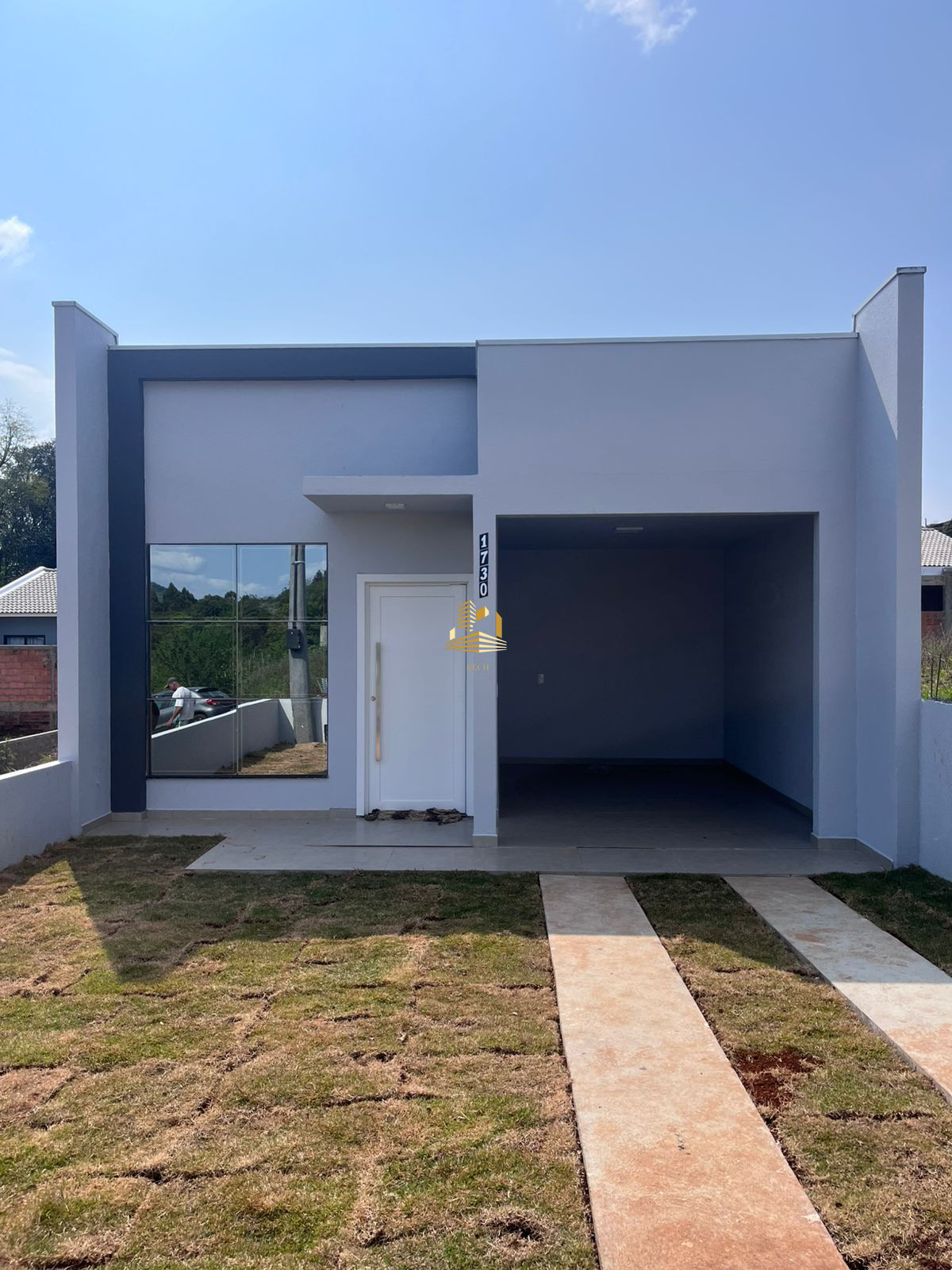 CASA À VENDA NO LOT. JARDIM BORGES