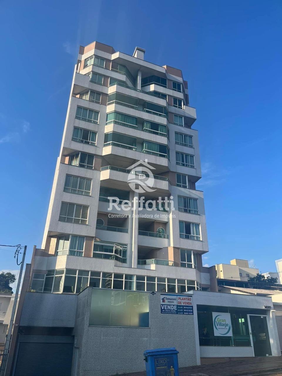 Vende-se,  Apartamento com 2 elevadores 