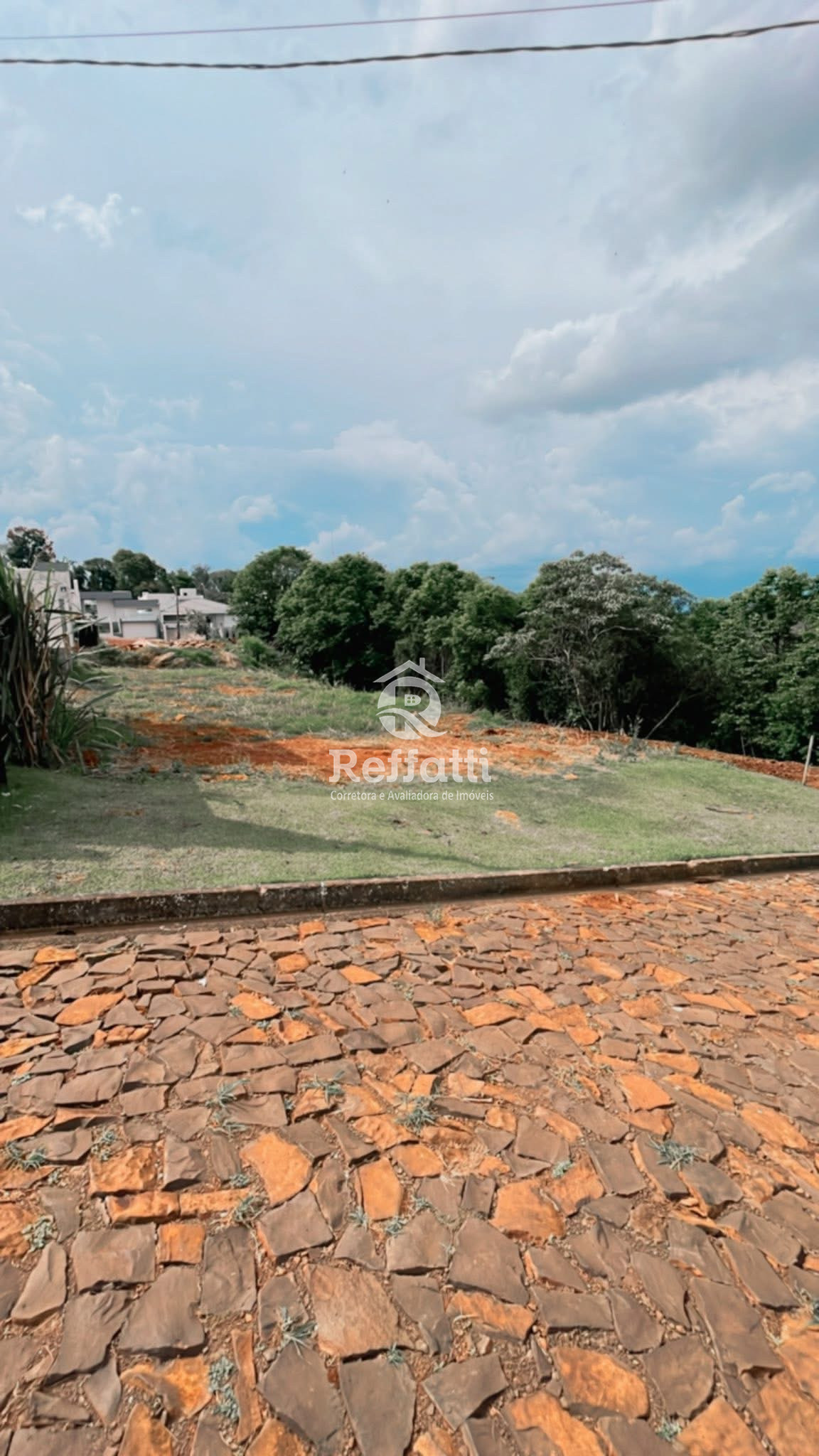 🏖️Vende-Se lote com 558.36m2, localizado no Loteamento Montery, l