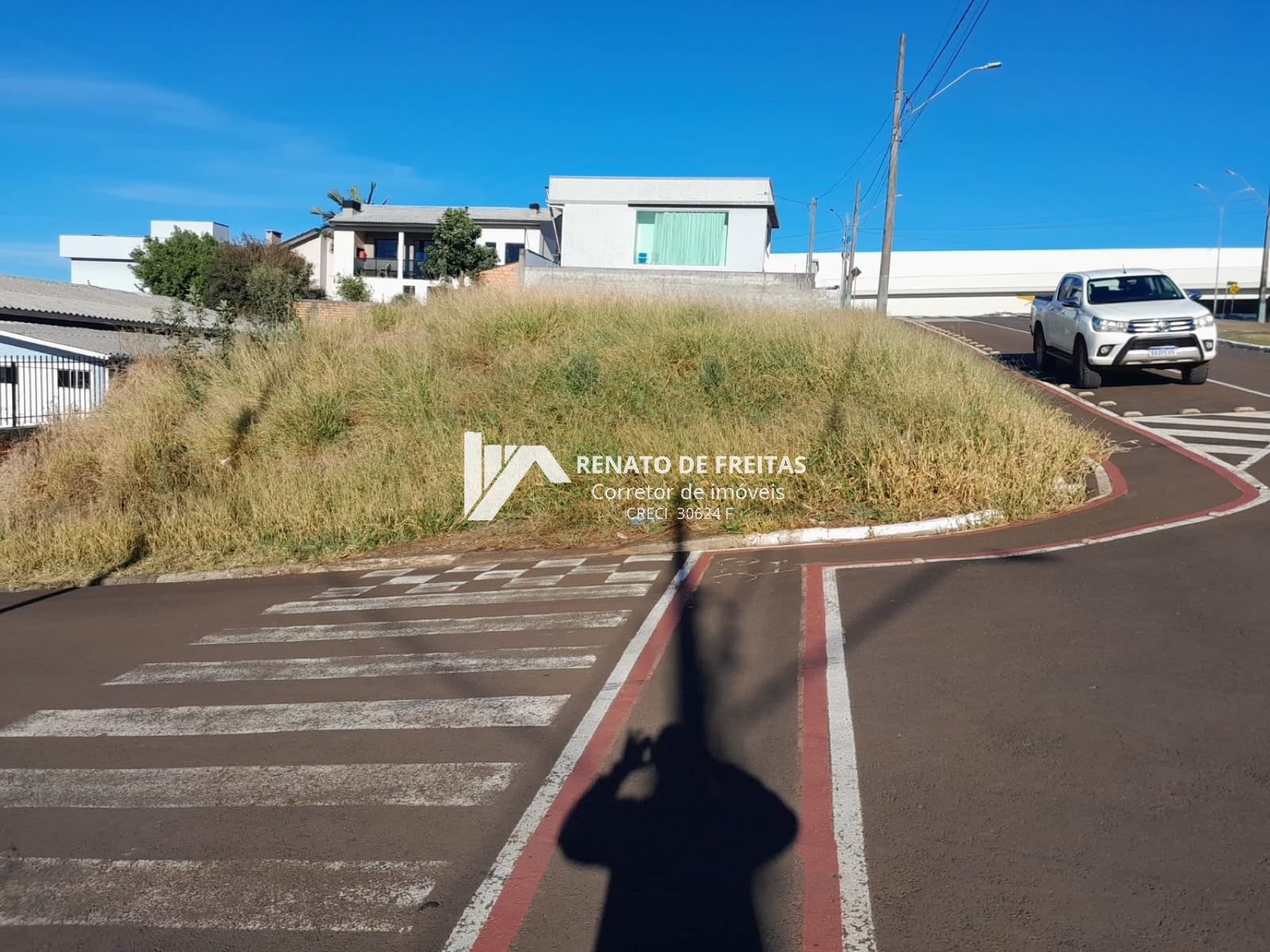 TERRENO COM ÓTIMA LOCALIZAÇÃO