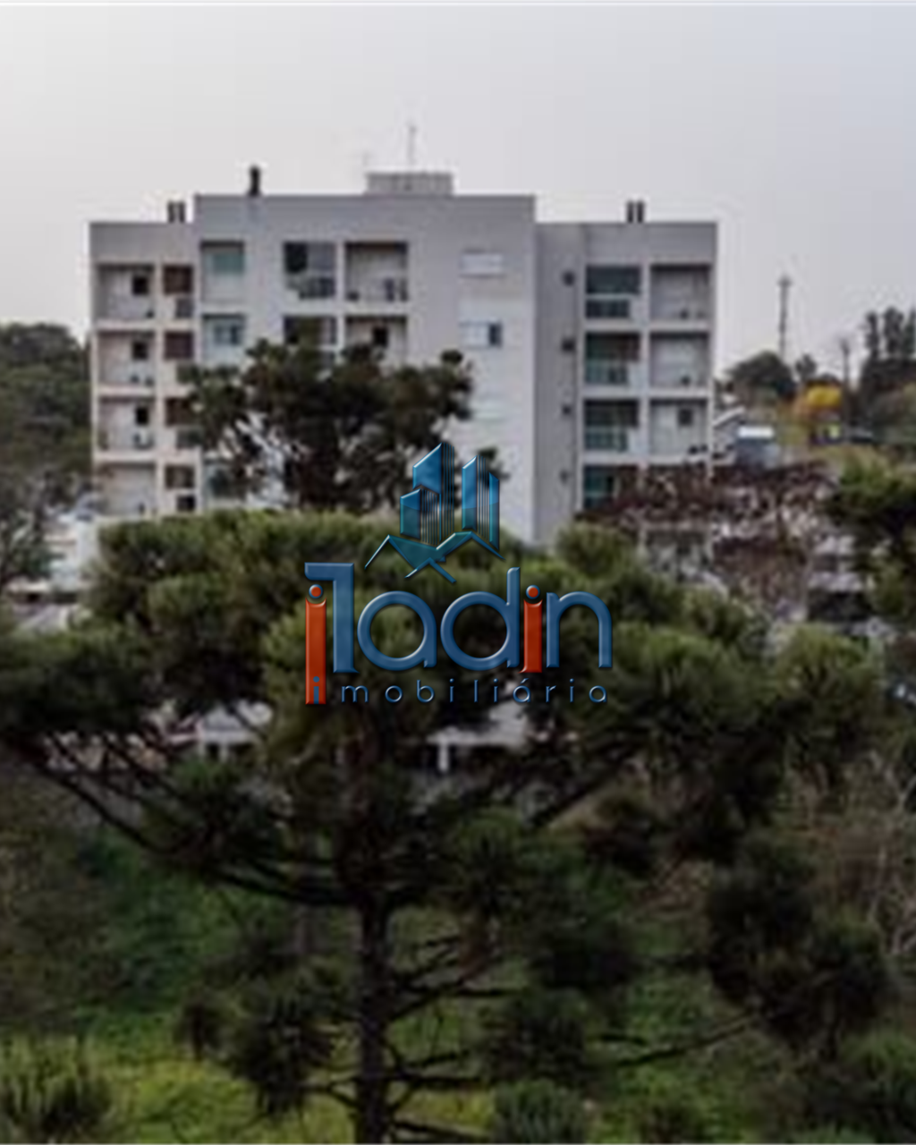 BELO APARTAMENTO A VENDA NO ED. GREEN PARK EM TOLEDO