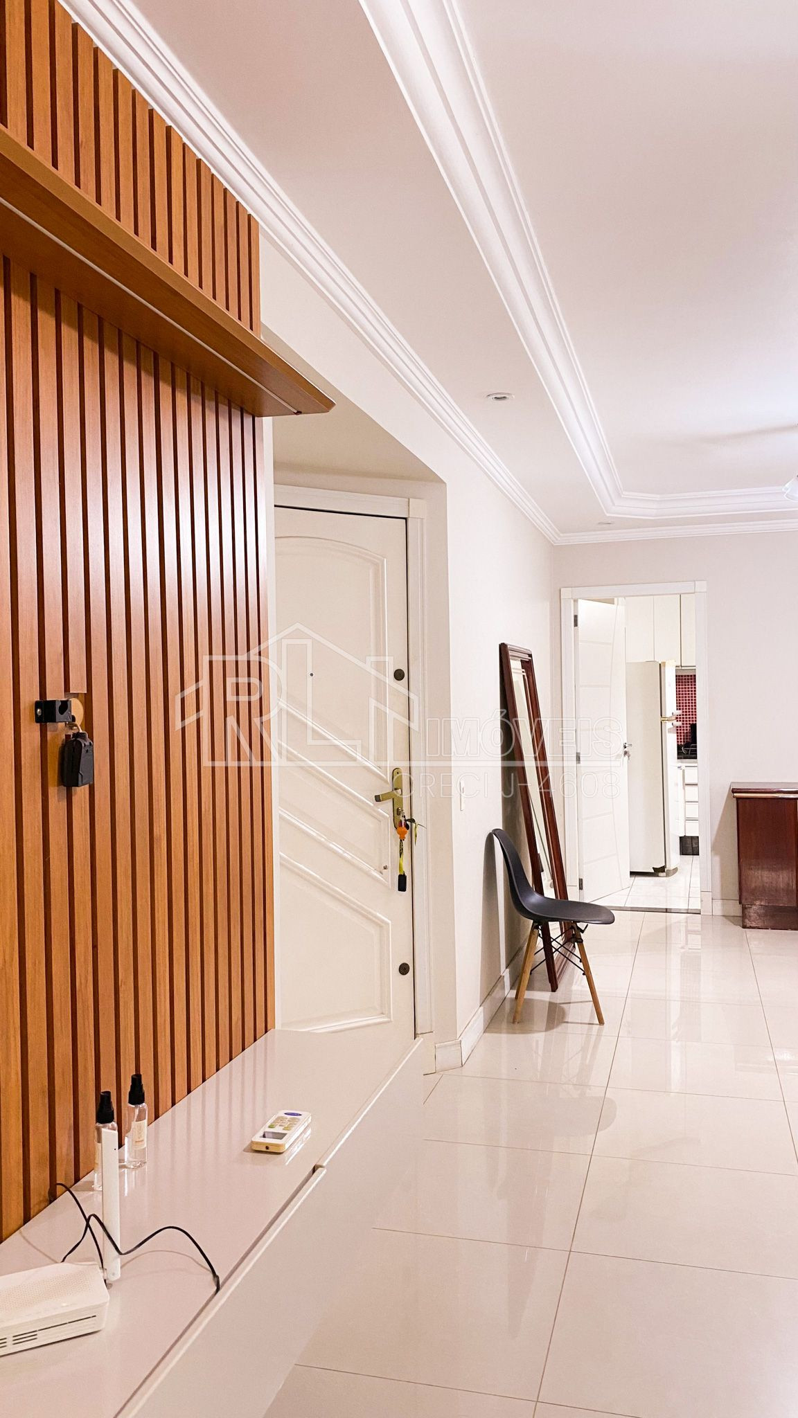 Apartamento para loca??o ? com 2 vagas de garagens coberta