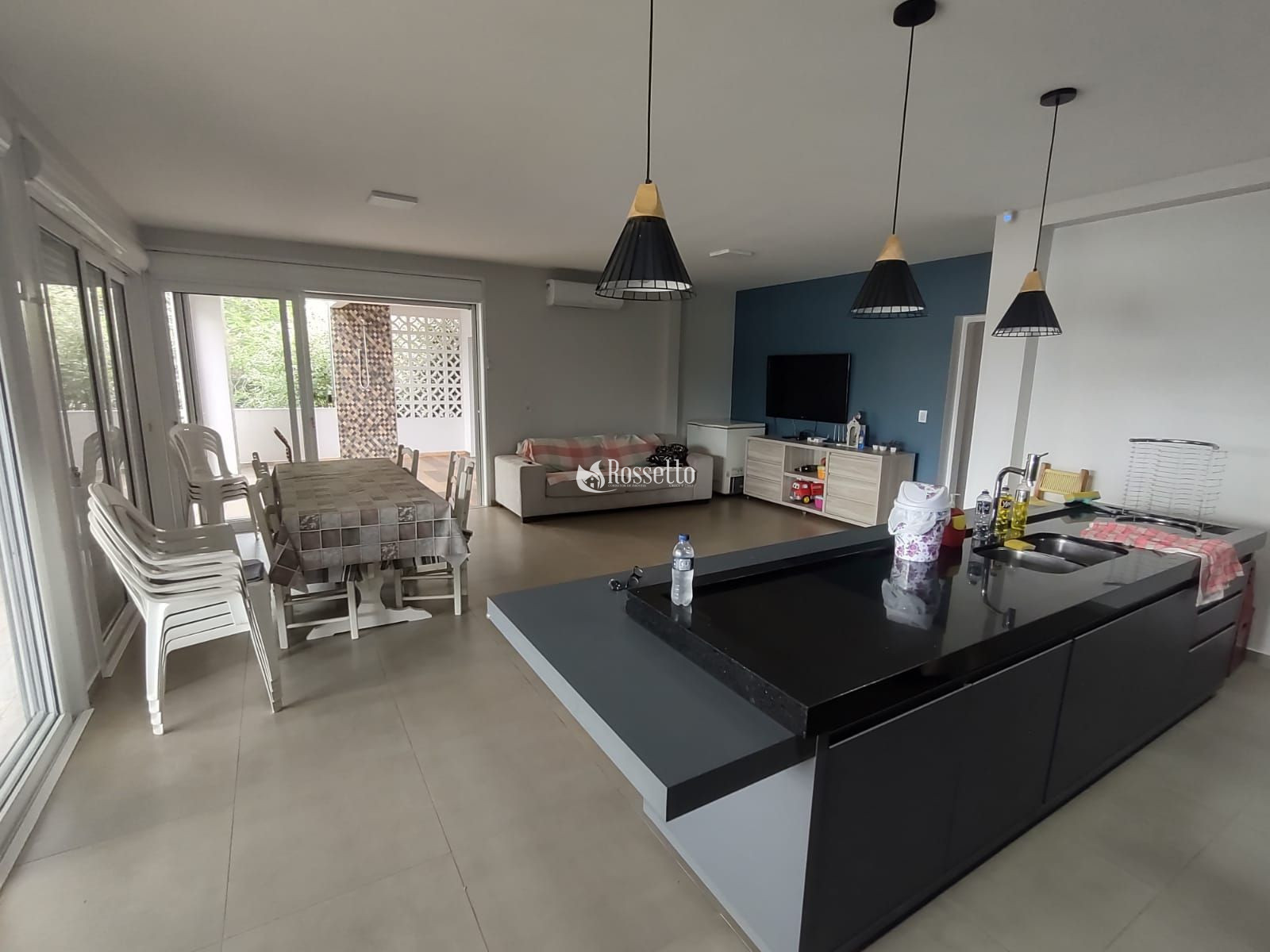 Oportunidade no Alagado: Casa Próxima à Prainha, Totalmente Mo...