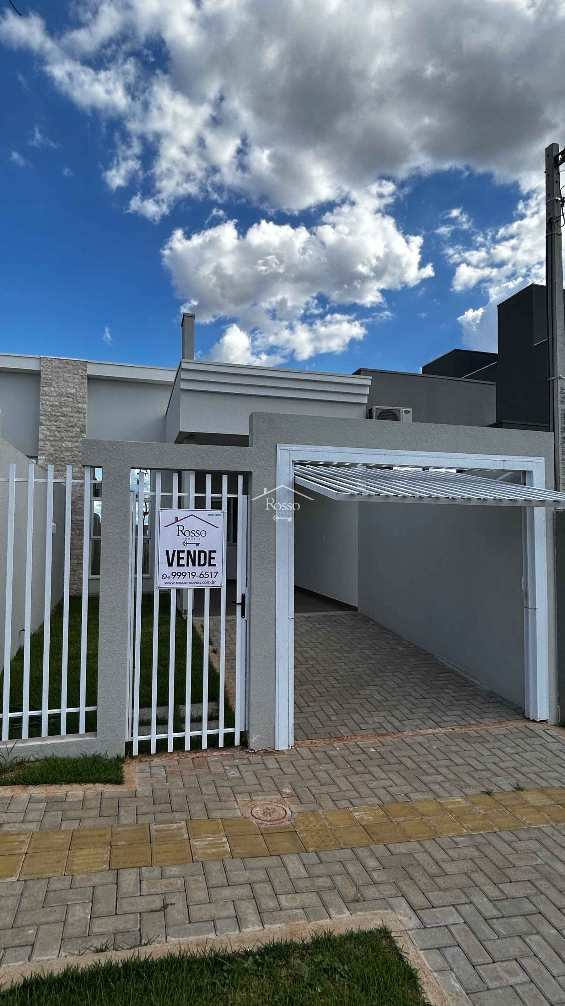 Casa Geminada no Ipê