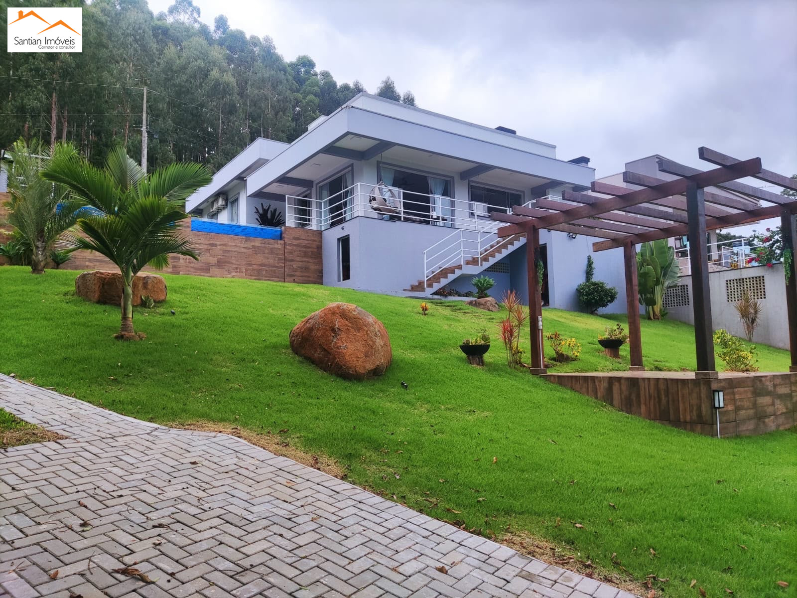 Casa no Lago para Venda