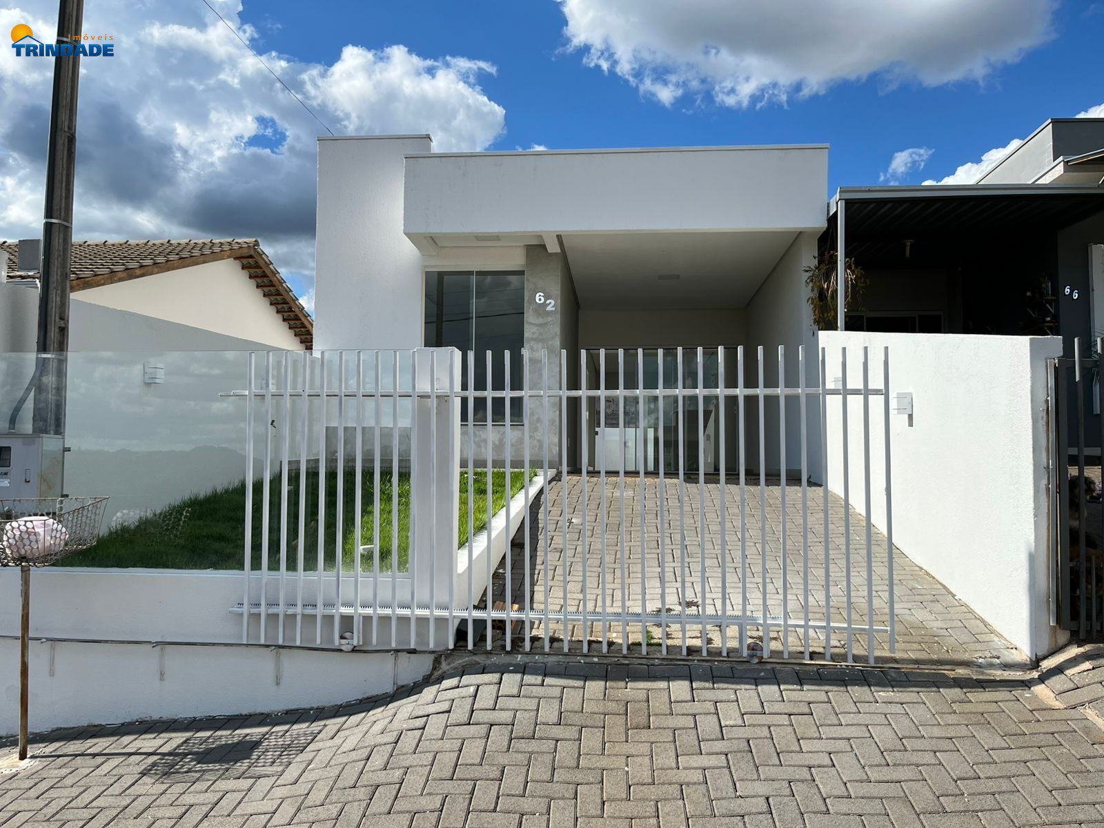 LINDA CASA DISPON?VEL