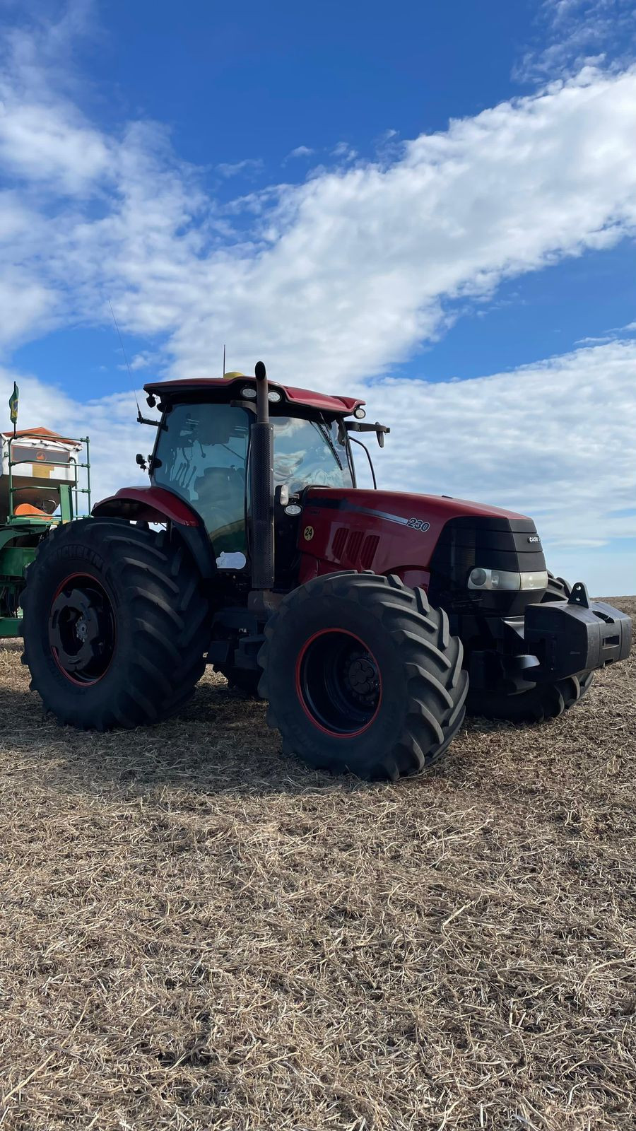Trator Case 230