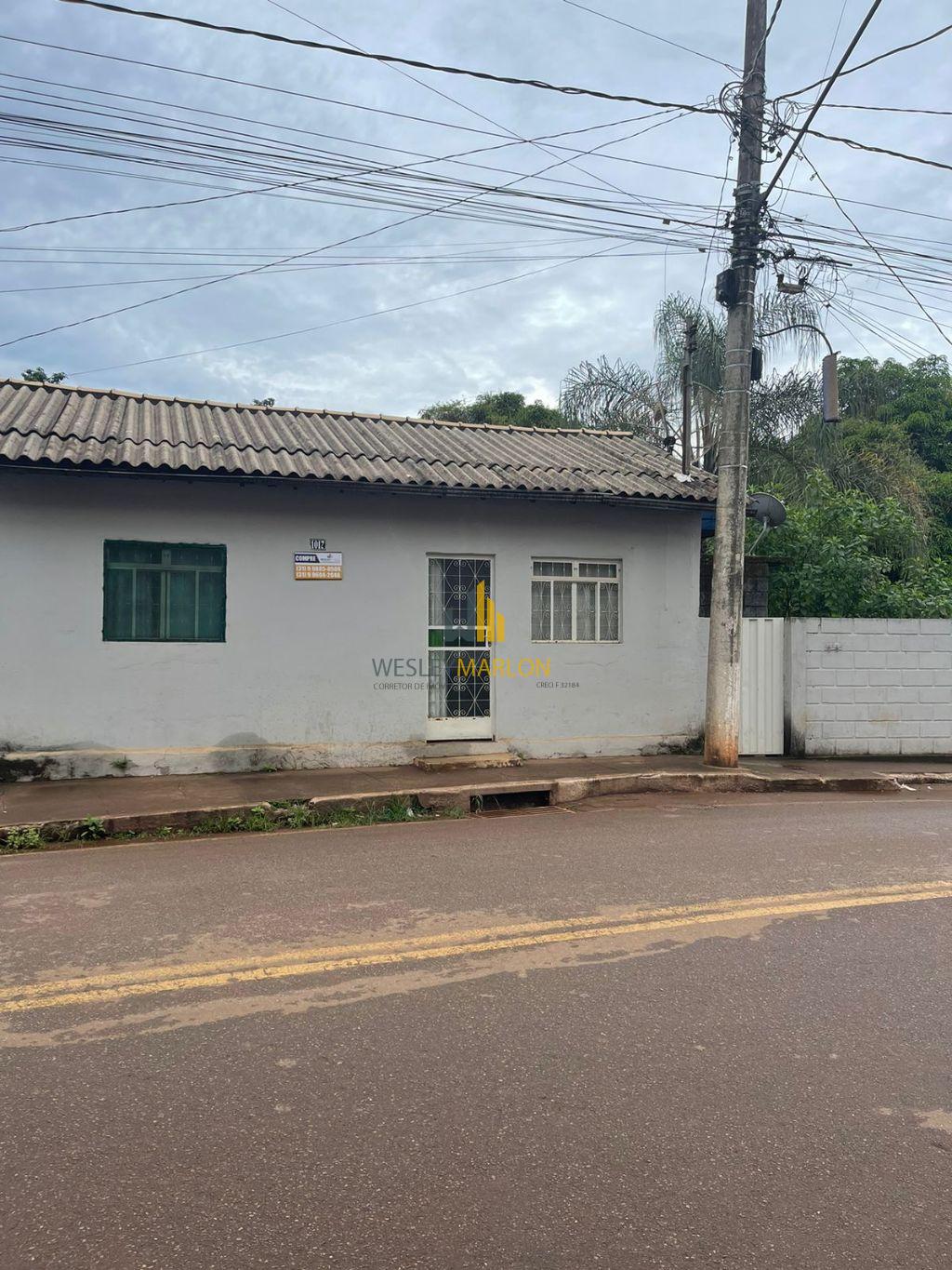 LOTE COMERCIAL COM 2 BARRACOS