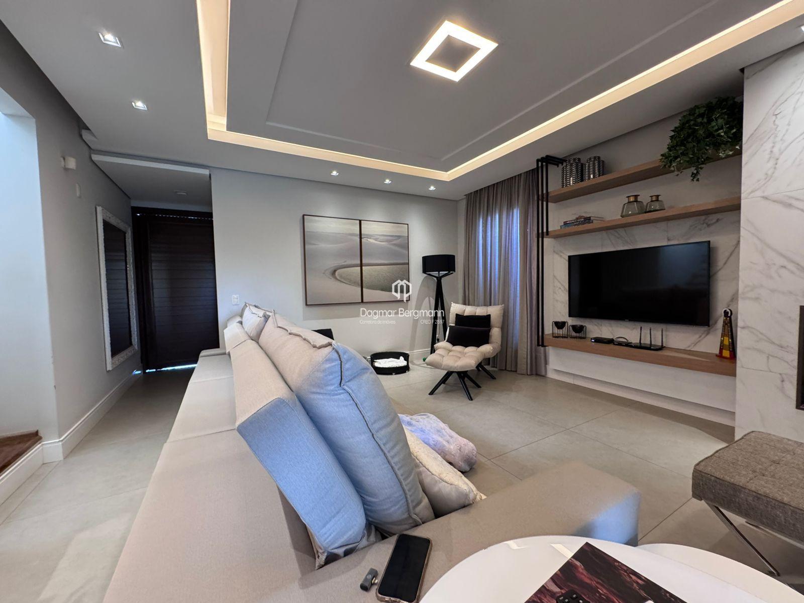 SOBRADO NO JARDIM PANCERA