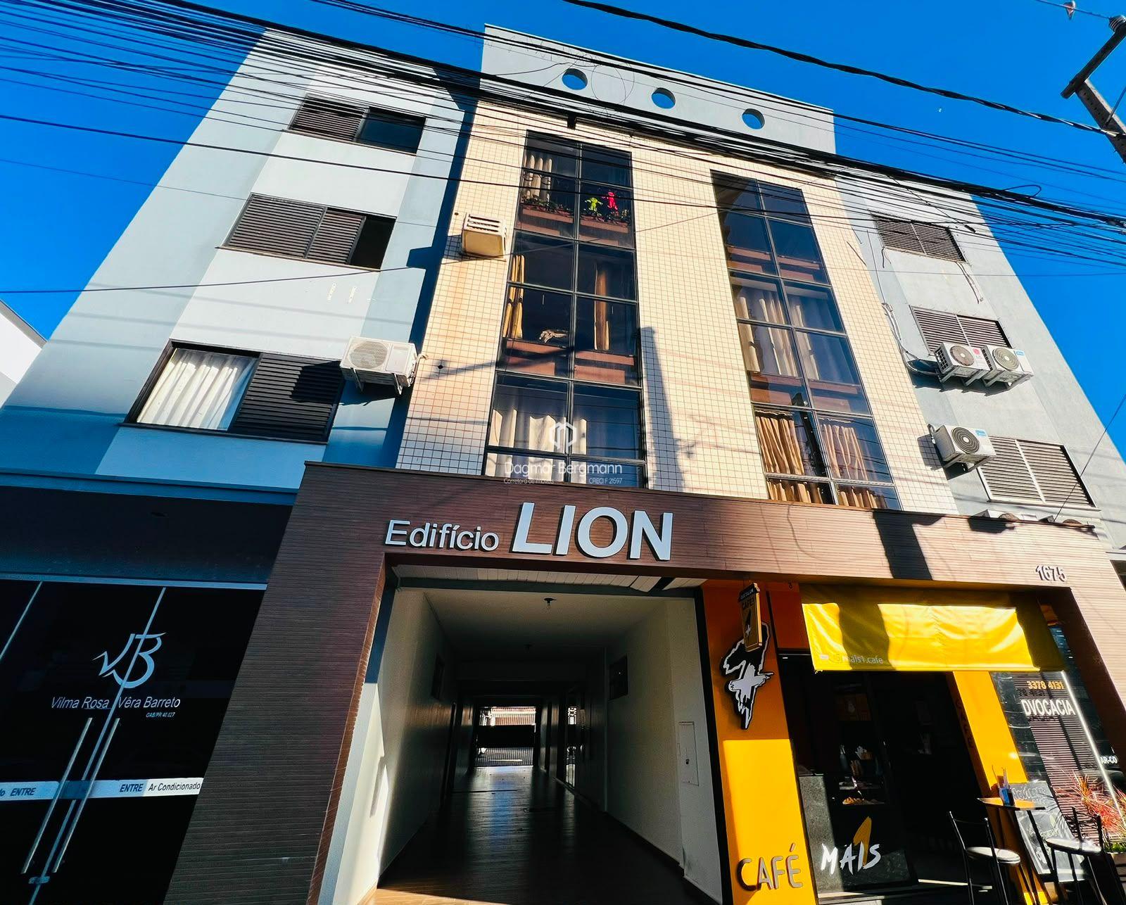 APARTAMENTO SEMI MOBILIADO NO CENTRO