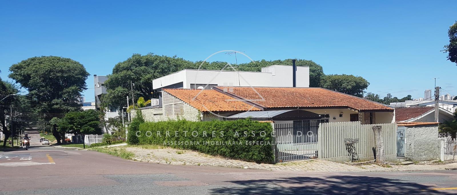 Casa à venda, Portão, 4 quartos sendo 2 suites,3 salas ,2 banh...