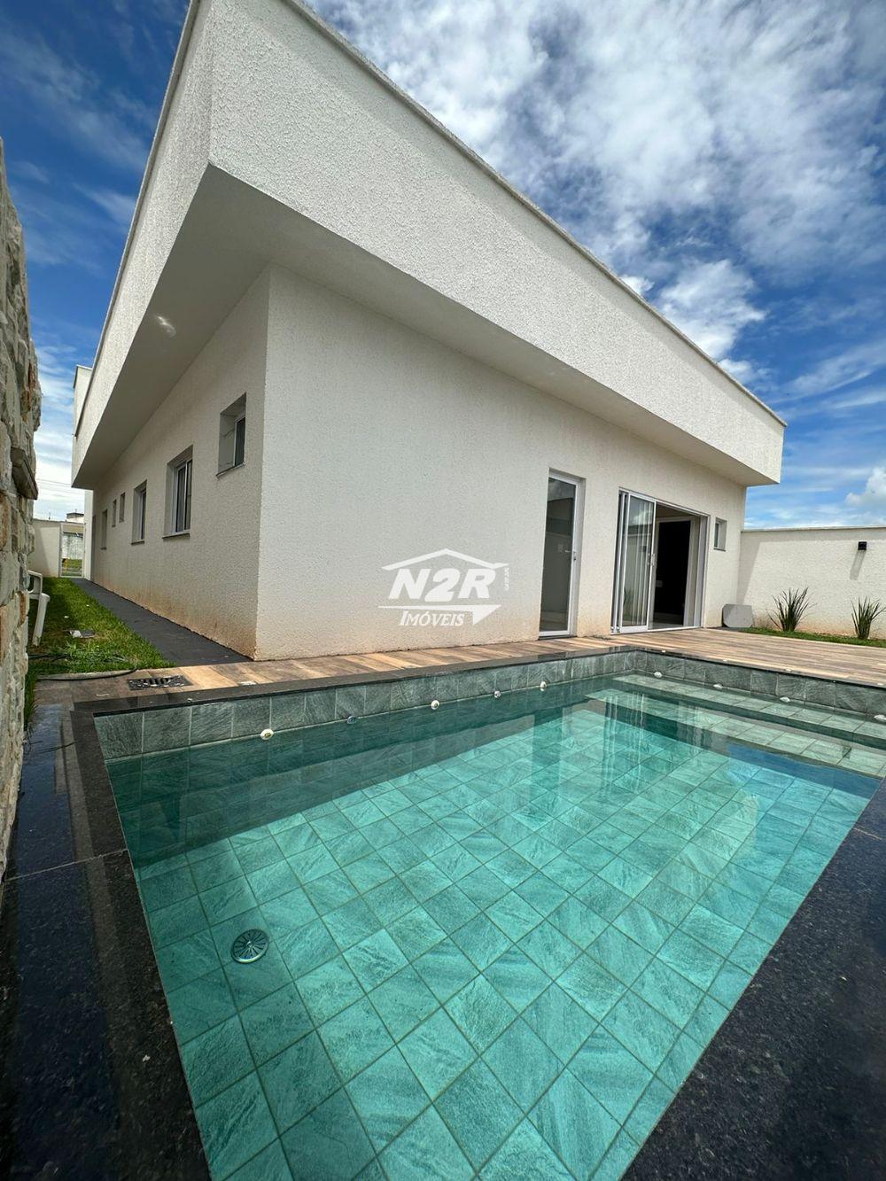 LINDA CASA T?RREA, COM 4 SUITES NO CONDOMINIO JARDIM VENEZA, O...