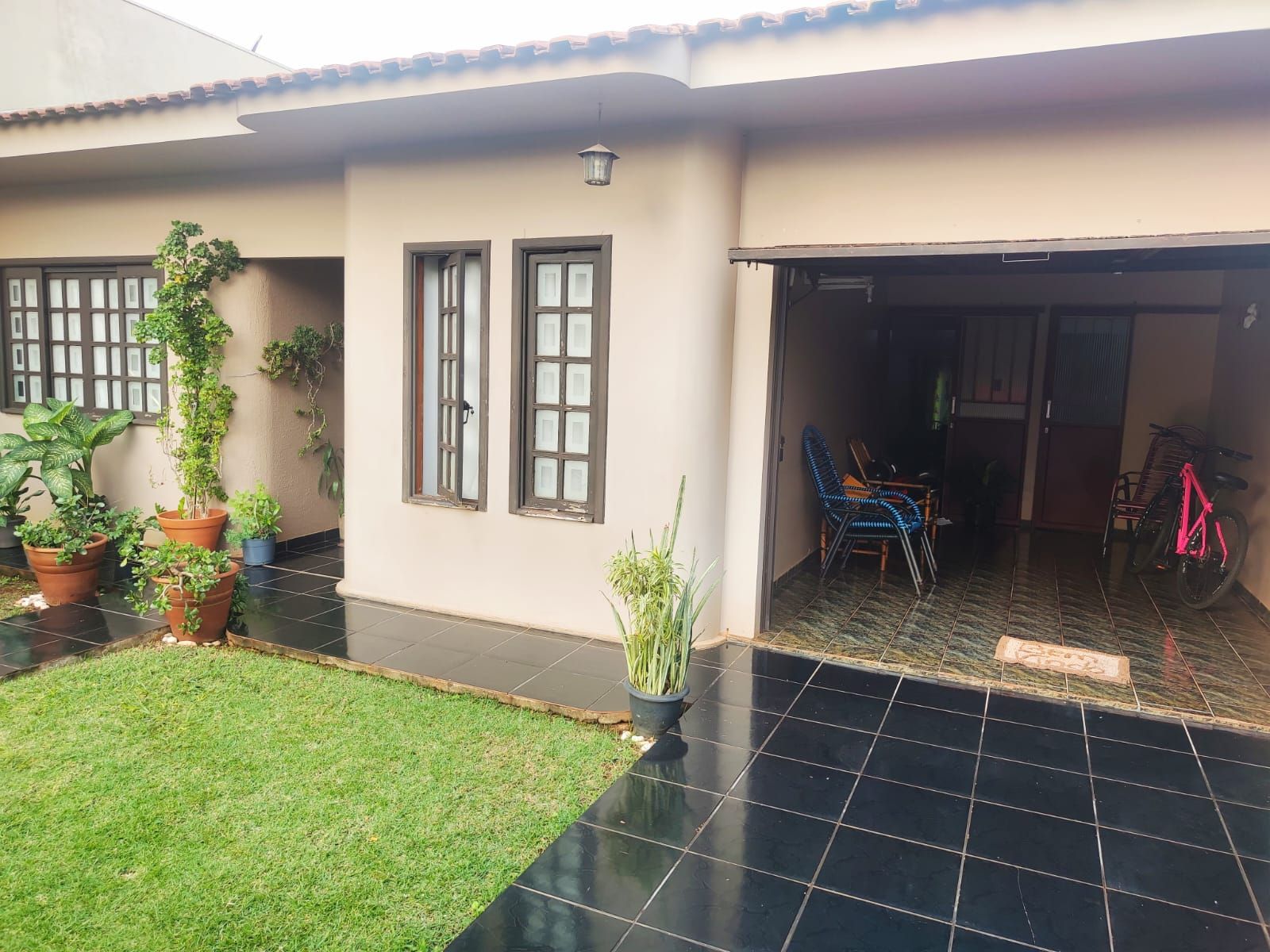 An image of a house listing