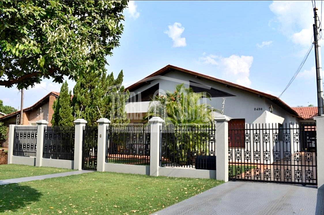 Casa para Venda em Dourados / MS no bairro Vila Planalto