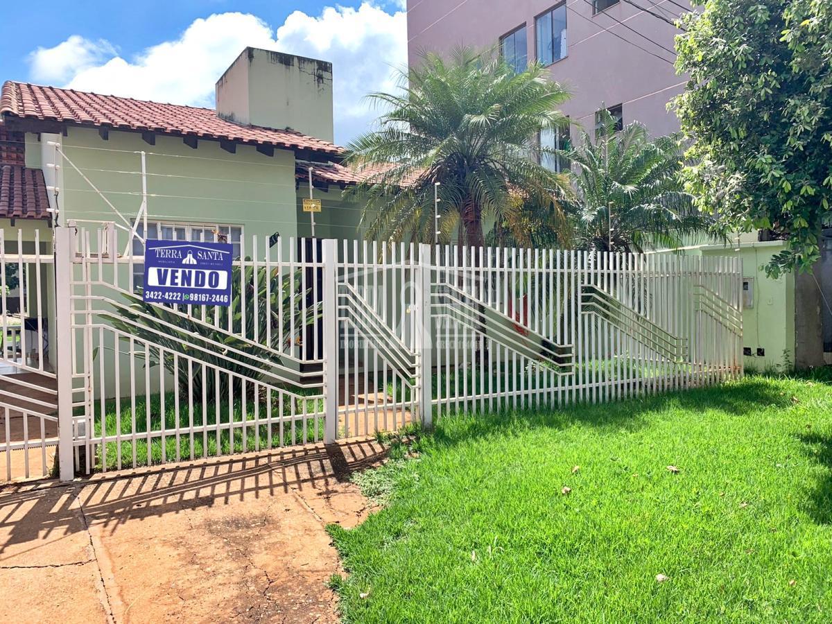 Casa para Venda em Dourados / MS no bairro Vila Aurora