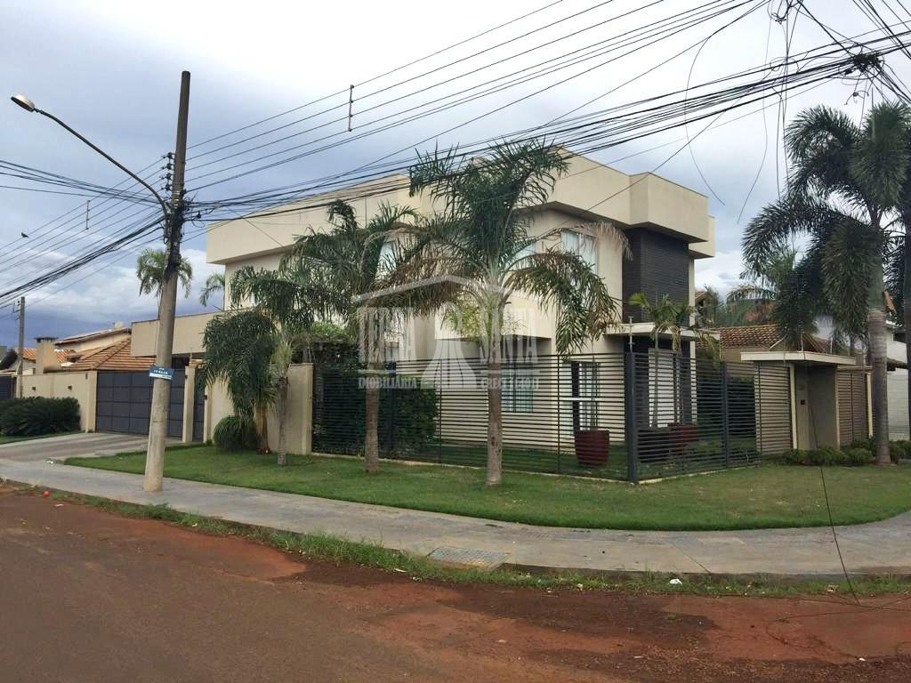 Casa para Venda em Dourados / MS no bairro Jardim Mônaco