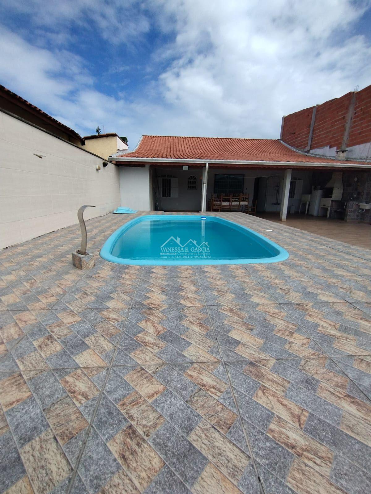 Casa dos sonhos no Jardim Suarão, Itanhaém  A poucos passos da praia! 🌊🌴  