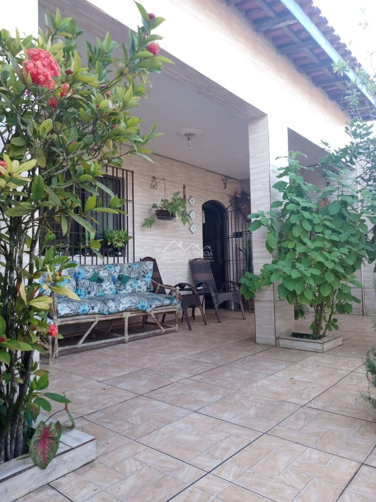 Belíssimo Triplex FFRENTE MAR,  localizado na Cidade de Praia Grande!!