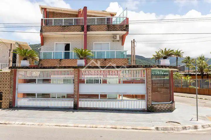 Belíssimo Triplex FFRENTE MAR,  localizado na Cidade de Praia Grande!!