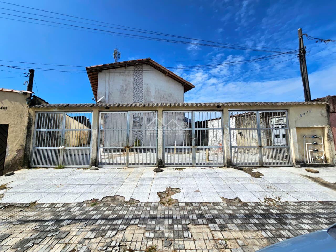 Belíssima Casa na Cidade de Mongaguá, (Lado serra) 320 Mts da Pista.💰410.000,00