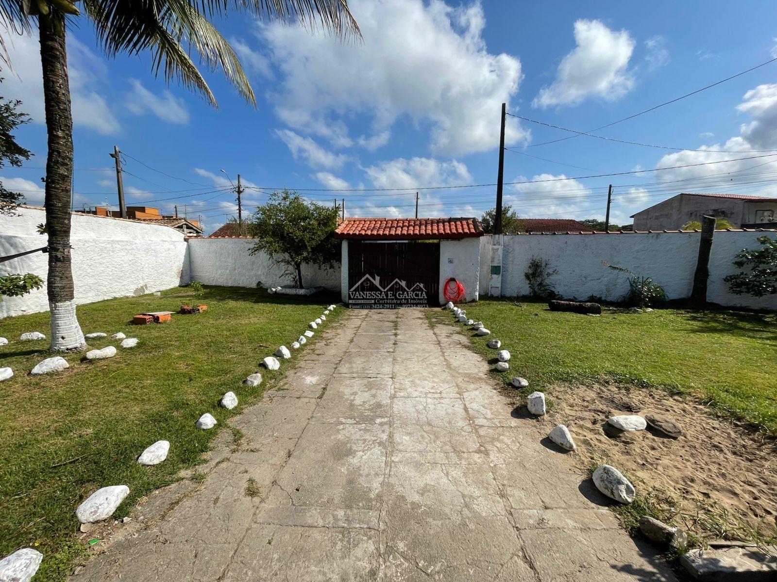 Belíssima Casa com piscina na Cidade de Praia Grande, (lado praia) 230 mts da Pr