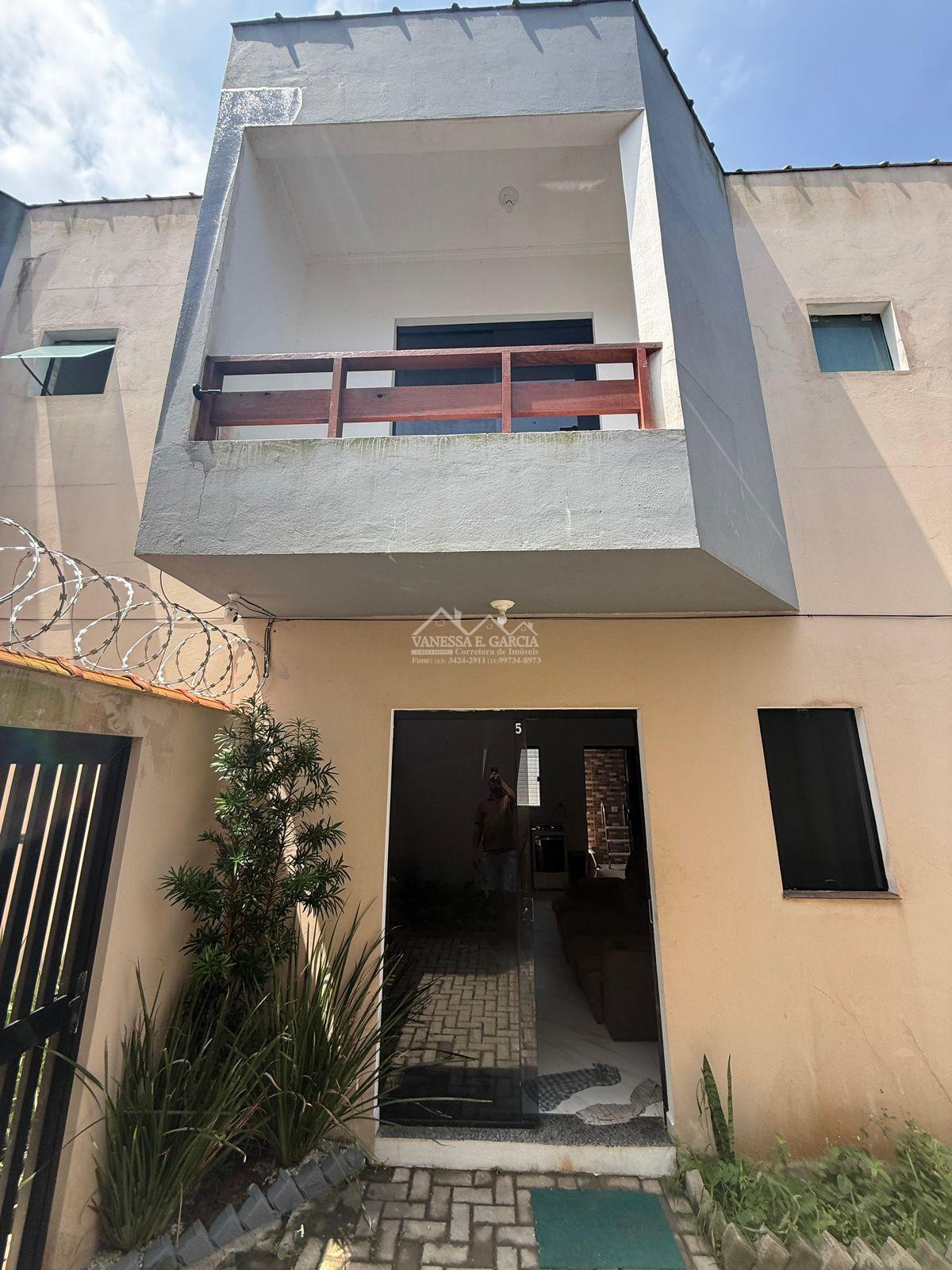 Casa dos sonhos no Jardim Suarão, Itanhaém  A poucos passos da praia! 🌊🌴  