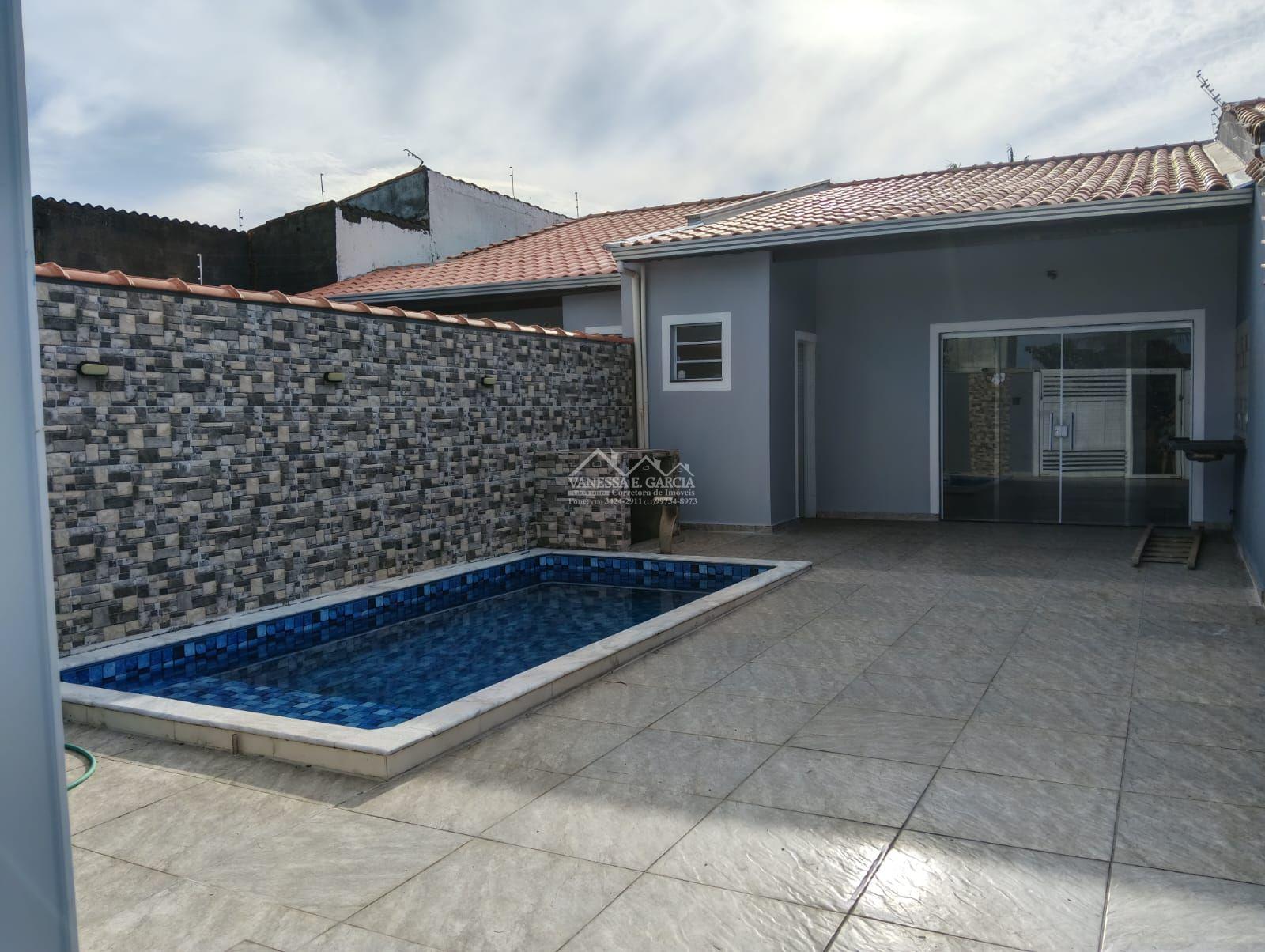  Casa na praia 🏖️. Itanhaém -SP- 700 MTS da pista, rua pavimentada.