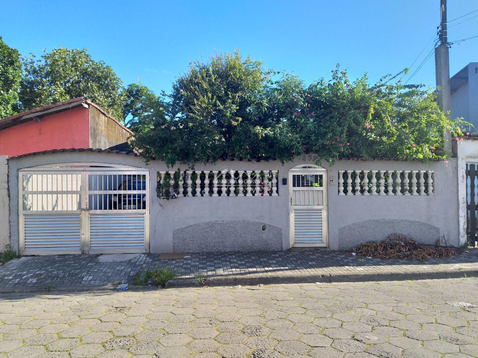 Belíssimo Apartamento mobiliado na Cidade de Praia Grande. (lado praia)💰320.000