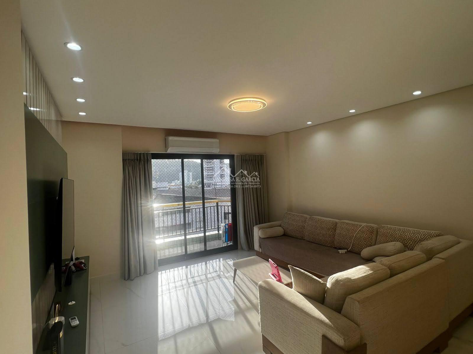 Oportunidade Belíssimo apartamento na cidade de Praia Grande (lado praia) 400 mt