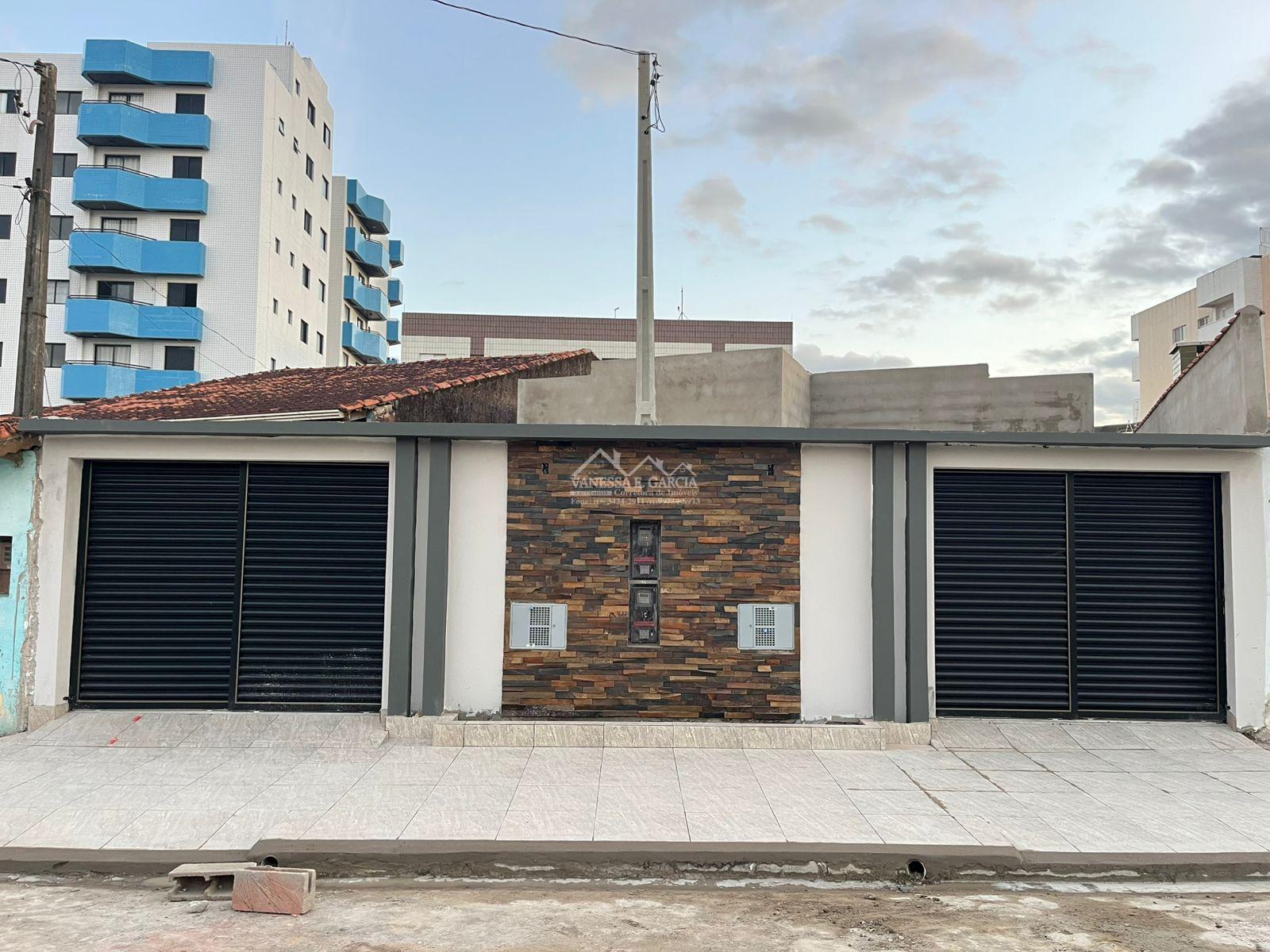 Belíssima Casa com Piscina na Cidade de Mongaguá lado do serra💰508.000,00